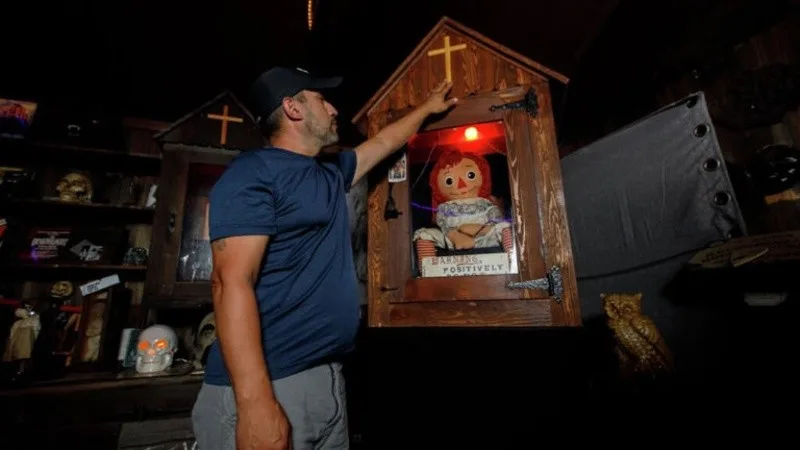 ¿Lo mató la muñeca?: la misteriosa muerte del cuidador de Annabelle