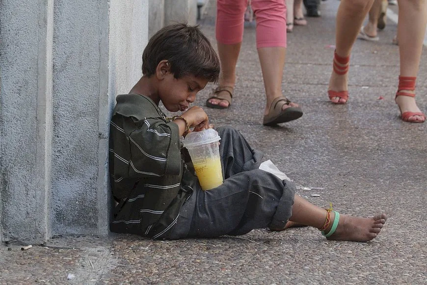 Unicef confirmó que bajó la pobreza infantil en Argentina el año pasado y que la tendencia se mantiene en 2025