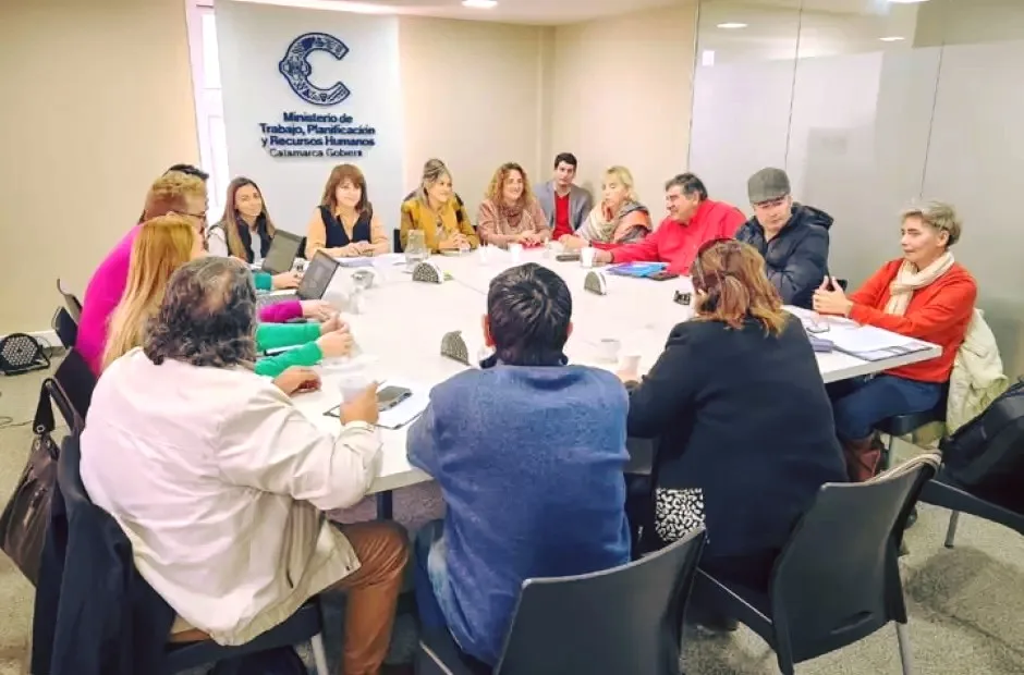 El Gobierno de Catamarca volvió a cambiar la fecha de reunión con los docentes