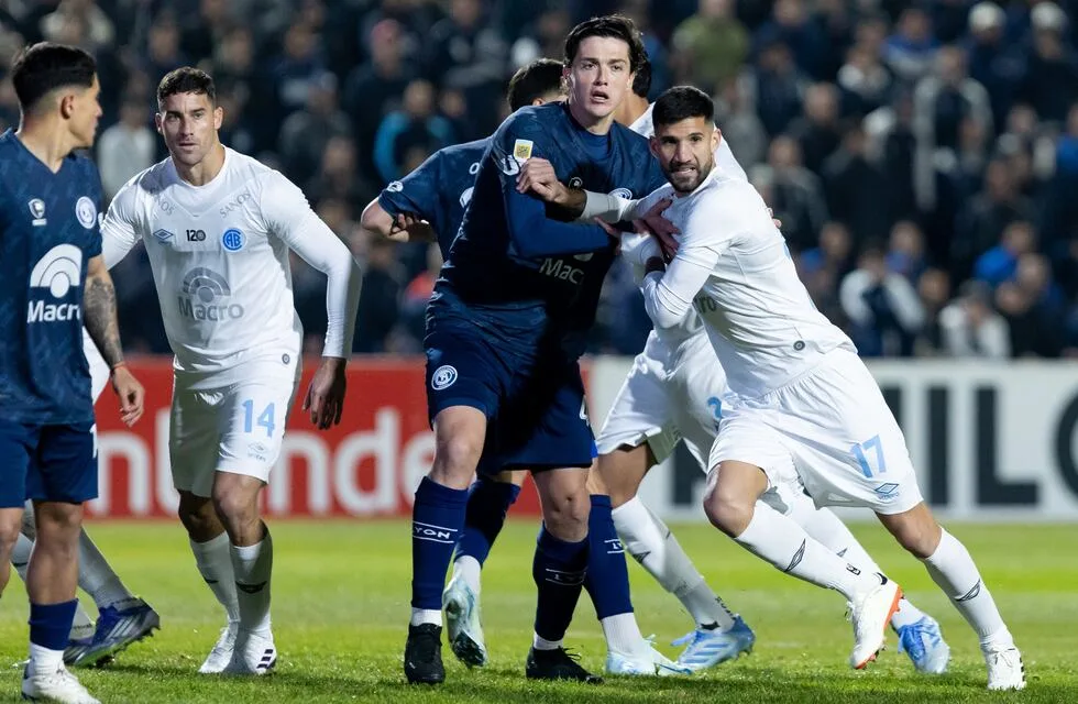 Torneo Clausura: Lanús venció a Sarmiento y empataron Unión-Tigre e Independiente Rivadavia-Belgrano