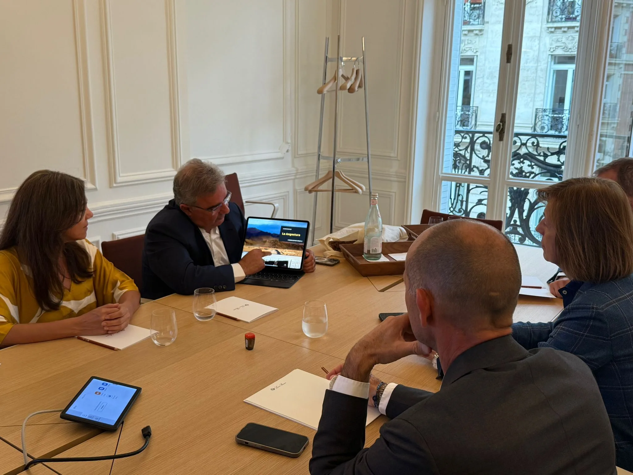 Raúl Jalil el Francia: energías limpias, minería sustentable e inversiones en la agenda