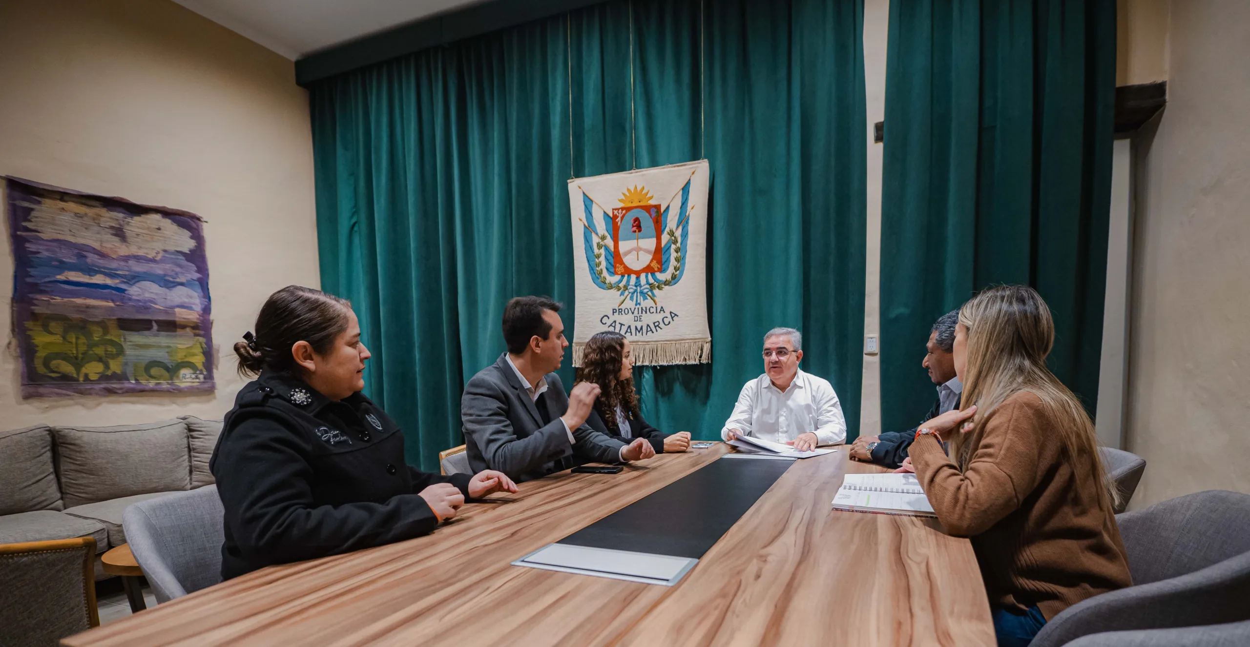 El Gobierno de Catamarca y municipio de Antofagasta de la Sierra articulan la ejecución de obras de agua, energía e infraestructura vial