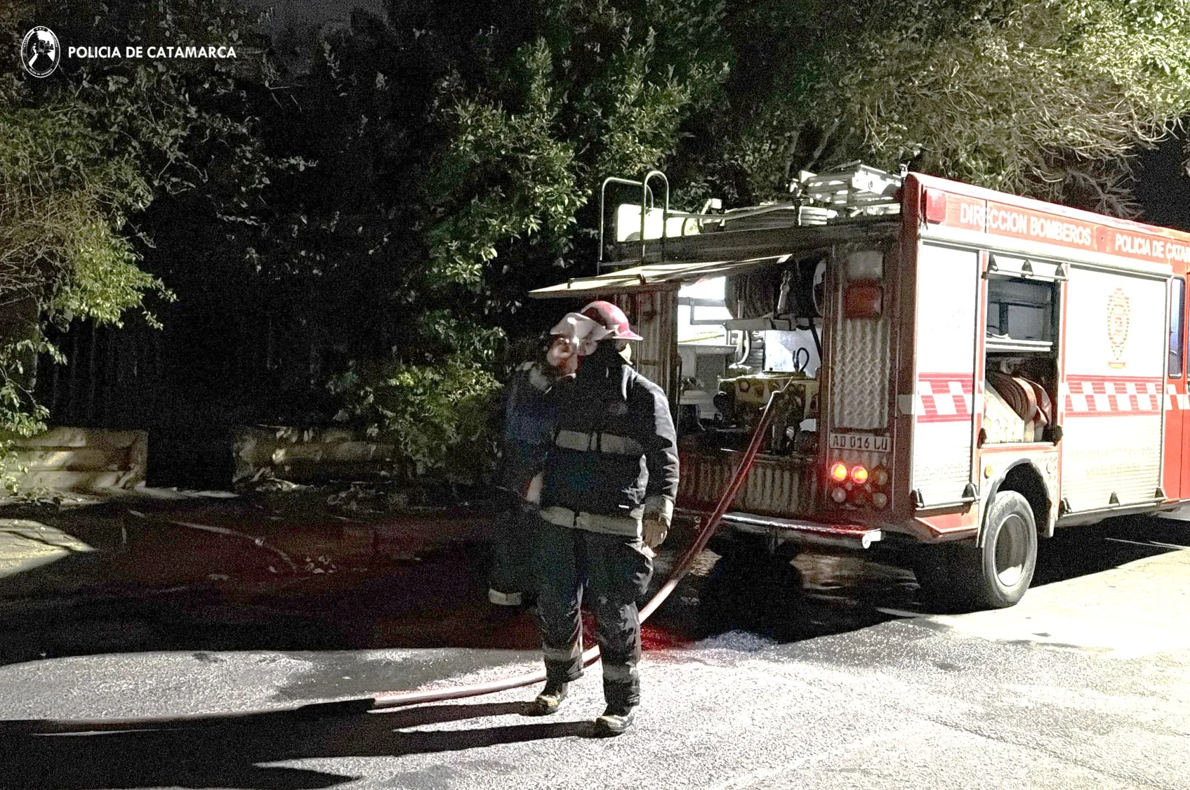 Personal policial sofocó un incendio en una vivienda de la Capital catamarqueña