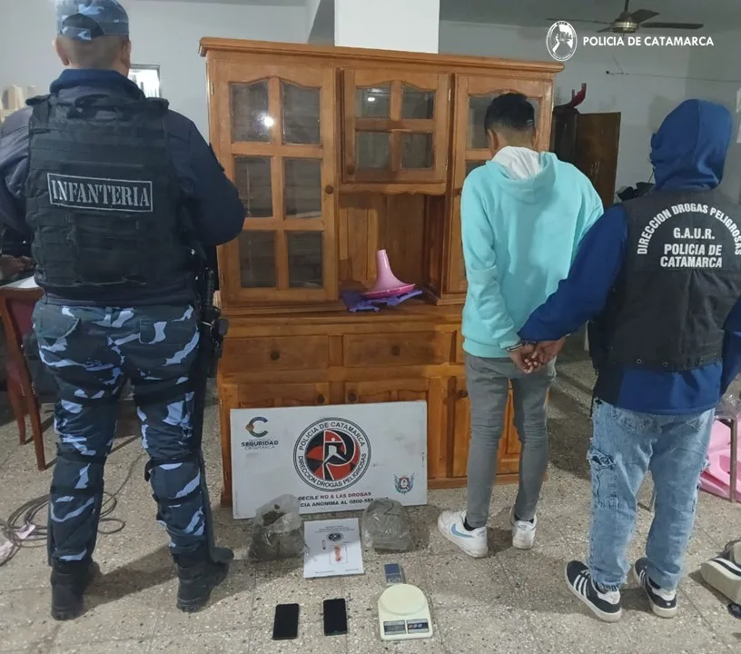 Catamarca: policías incautaron más de un kilo y medio de marihuana y detuvieron a un joven