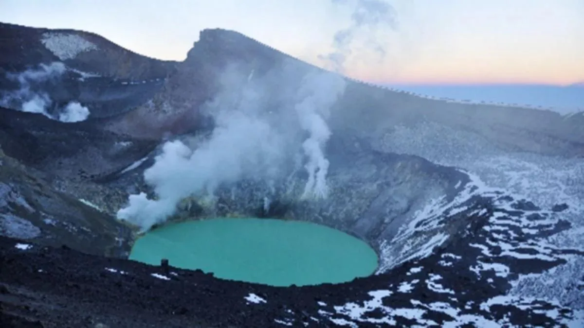 Tres volcanes están bajo alerta amarilla en Mendoza por aumento de actividad sísmica y térmica