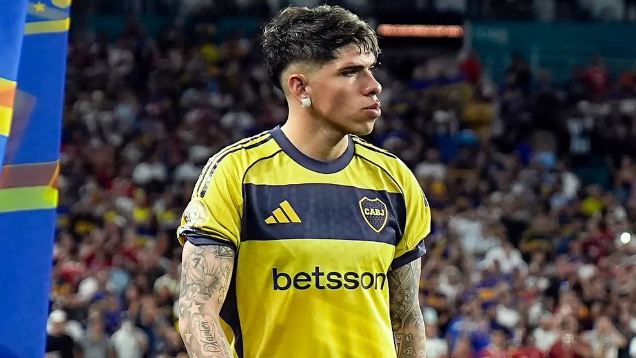 Un exentrenador de Boca apuntó contra Carlos Palacios: «Piensa que toda su vida va a ser así»