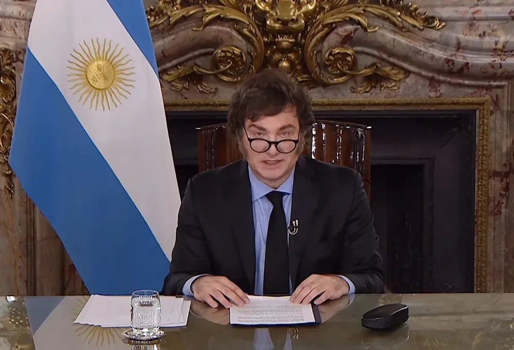 Javier Milei hablará esta noche por cadena nacional sobre los vetos a las leyes en el Congreso