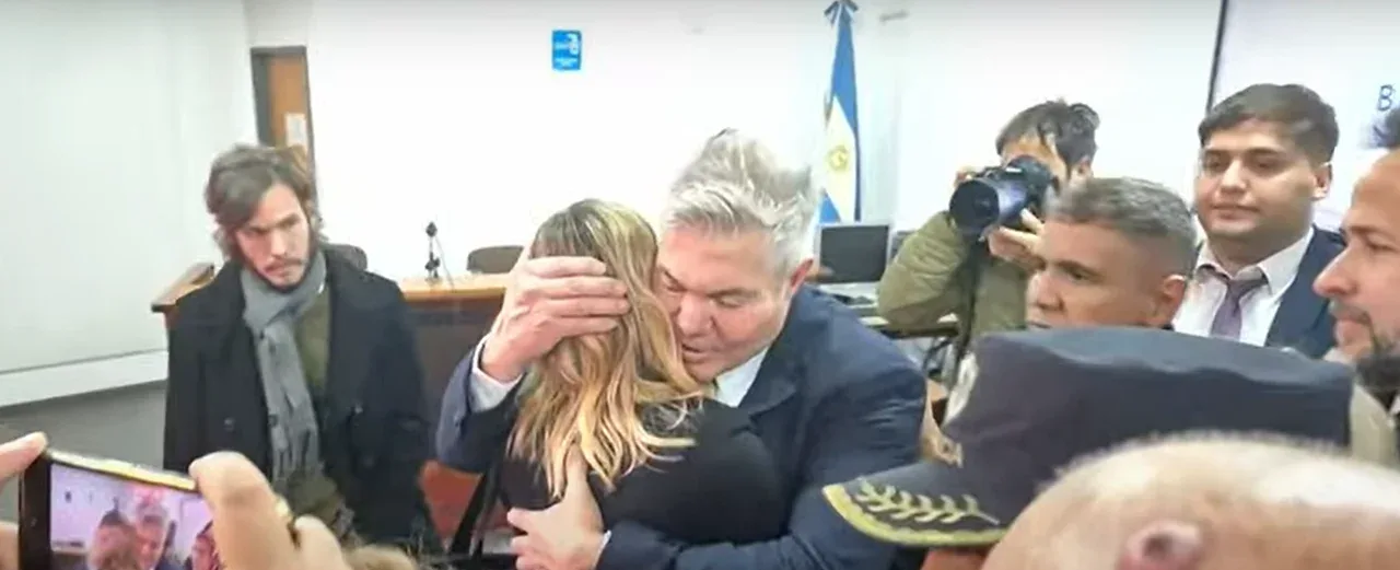 Claudio Contardi fue condenado a 19 años de prisión por abuso sexual contra Julieta Prandi y quedó detenido