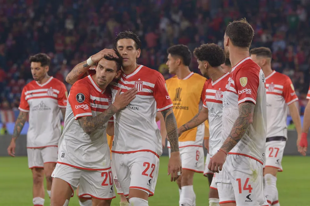 Estudiantes venció 1-0 a Cerro Porteño sobre el final y logró una ventaja clave por la ida de los octavos de la Libertadores