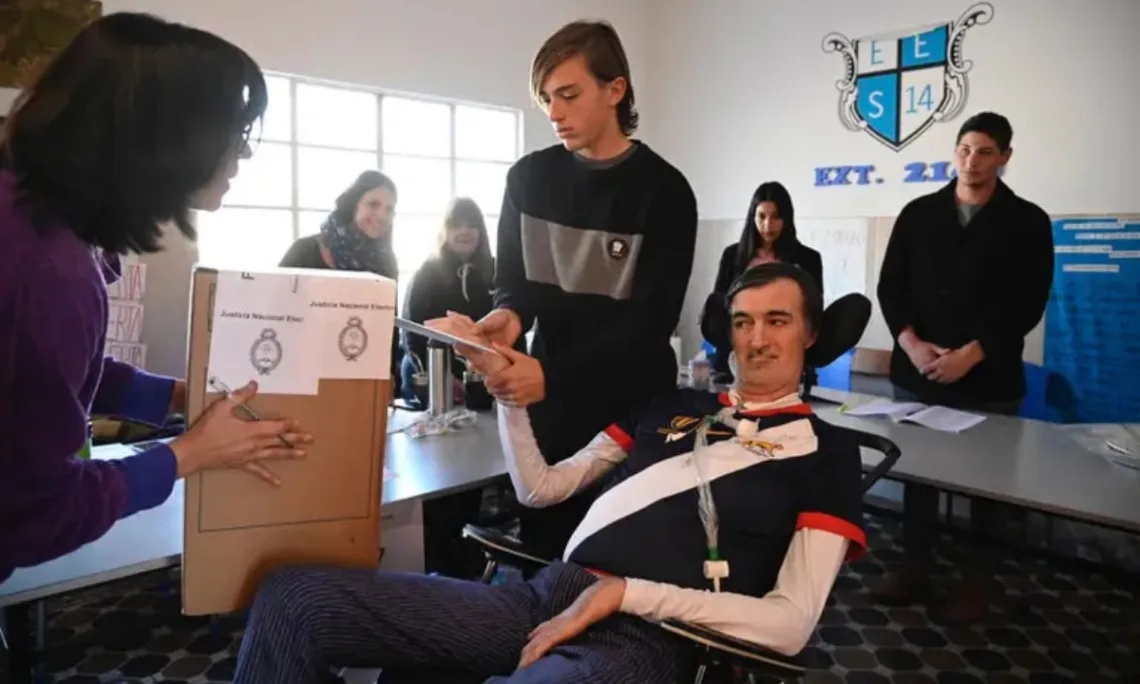 Esteban Bullrich rechazó el acuerdo del PRO con La Libertad Avanza