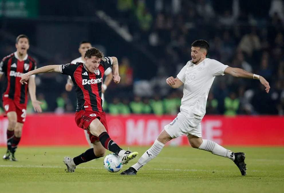 River Plate empató 0-0 ante Libertad en Paraguay por la ida de los octavos de final de la Copa Libertadores