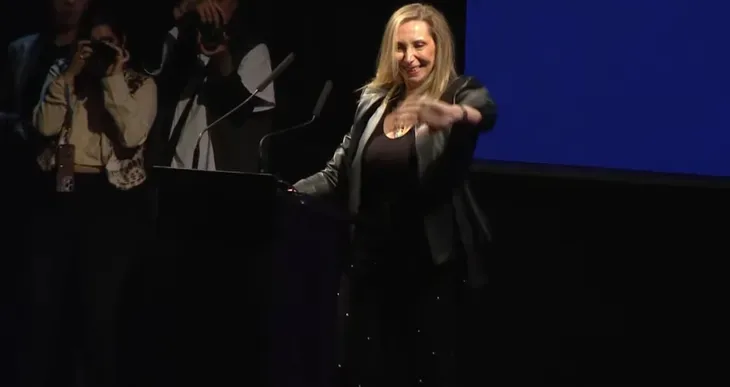 Karina Milei reapareció en público: “Vinimos para que no roben más”