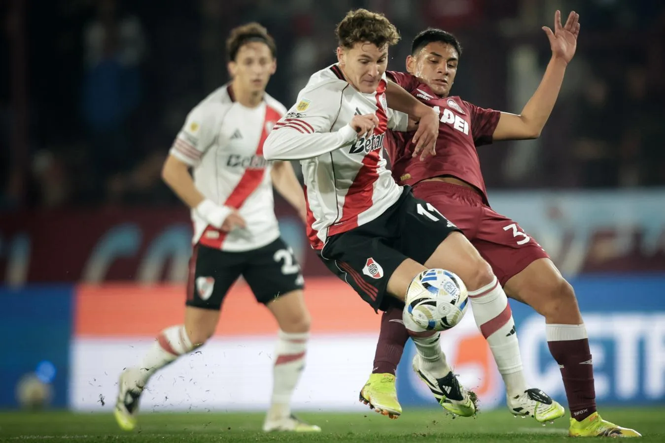 Lanús le empató a River Plate sobre la hora en el monumental por el cierre de la sexta fecha del Torneo Clausura