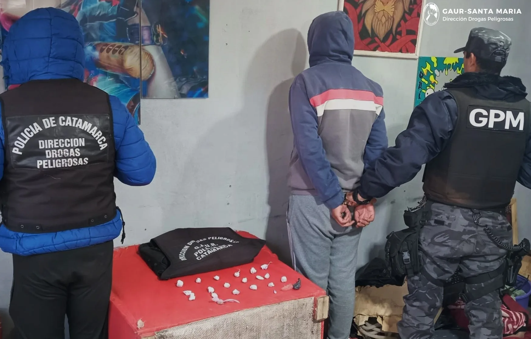Catamarca: detienen a un joven y le secuestran marihuana en Santa María