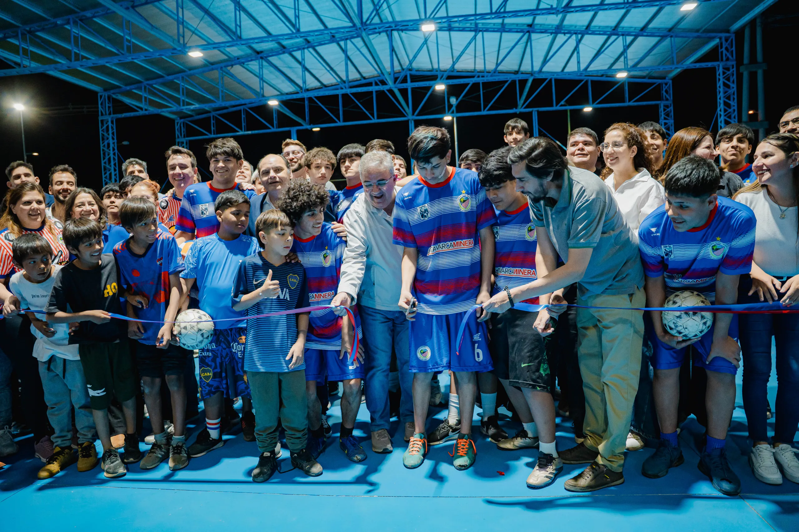 Catamarca: El Auténtico ya tiene su nueva cancha multideportiva