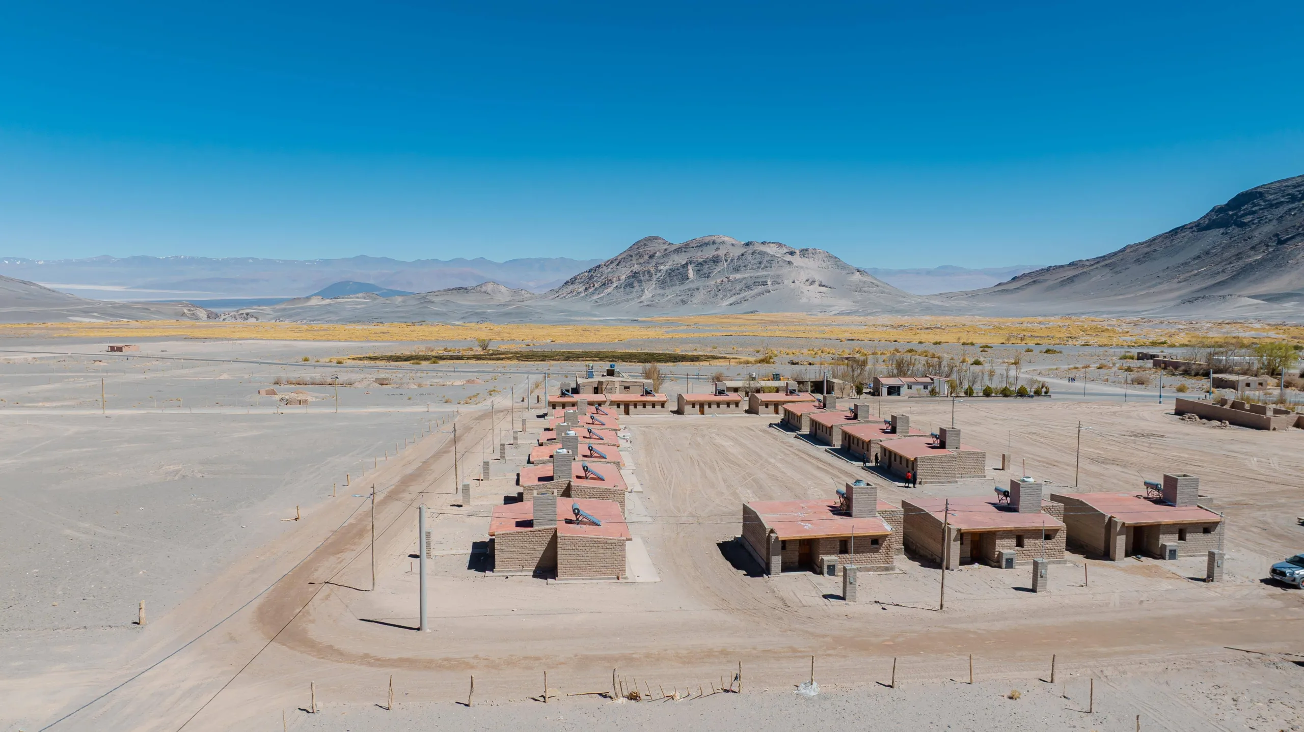 Catamarca: por primera vez en la historia se entregó un barrio completo en El Peñón