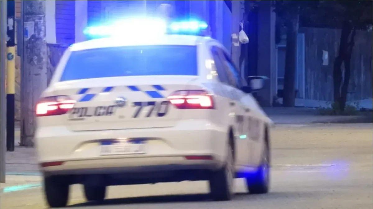 Un hombre murió durante una violenta pelea callejera que incluyó a una decena de personas