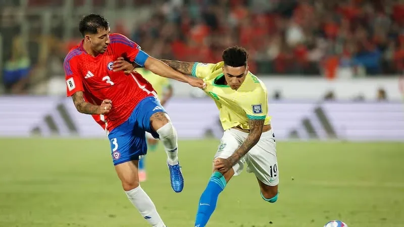 Ya clasificado y bajo la dirección de Carlo Ancelotti, Brasil recibe a Chile este jueves por las Eliminatorias 