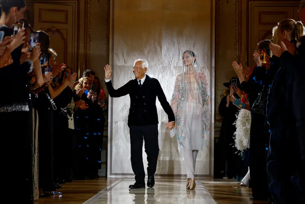 Murió Giorgio Armani, el diseñador que revolucionó la industria de la moda italiana