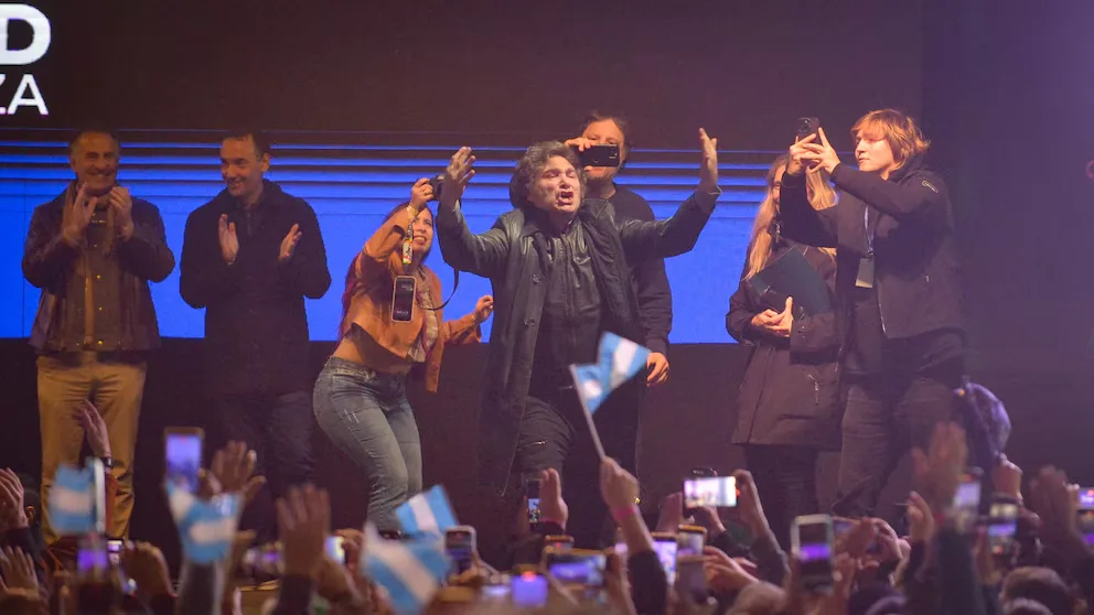 “Yo voto a LLA” fue tendencia digital a nivel mundial durante el acto de Milei en el cierre de campaña
