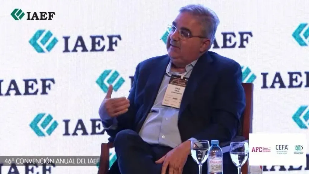 Raúl Jalil disertó en la 46° Convención Anual del Instituto Argentino de Ejecutivos de Finanzas (IAEF) en Bariloche