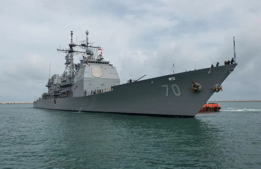 Dos aeronaves militares del régimen de Maduro sobrevolaron cerca de un buque de Estados Unidos con una maniobra provocadora