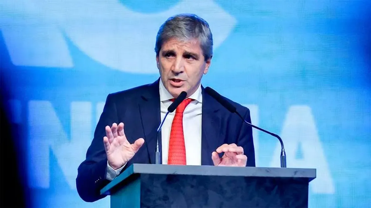La reacción de Luis Caputo a la derrota: “Nada va a cambiar en lo económico, ni en lo cambiario”