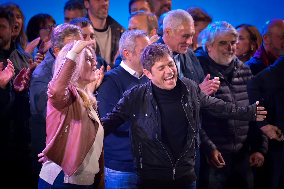 El incómodo momento de anoche: murmullos al audio de Cristina desde su prisión, y ovación para Kicillof