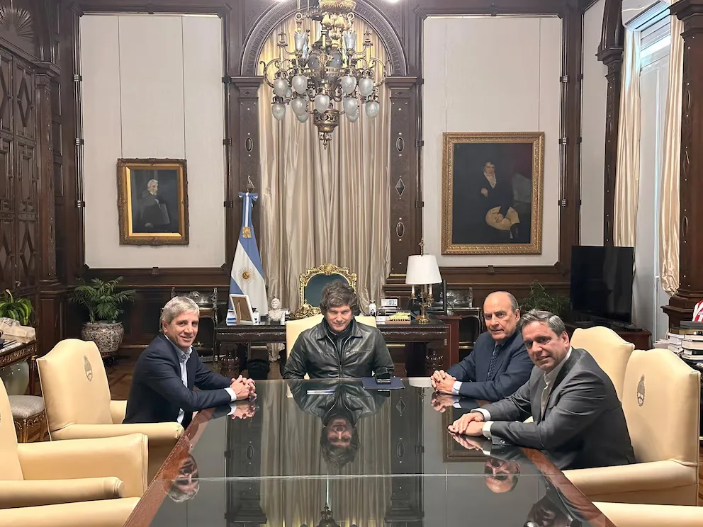 El presidente Javier Milei designó como nuevo ministro del Interior a Lisandro Catalán