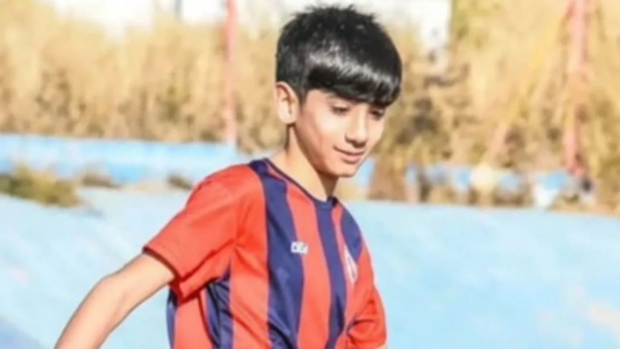 Despedida al nene de 13 años que murió mientras jugaba al fútbol