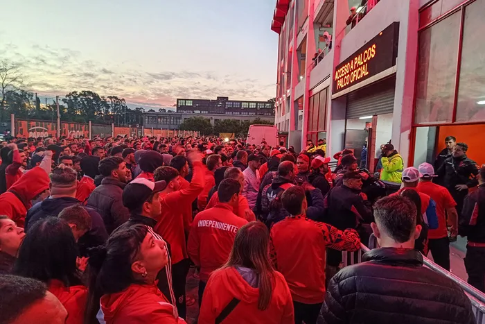 Independiente ahora perdió contra Banfield de local y está último en el Torneo Clausura: renunció Vaccari
