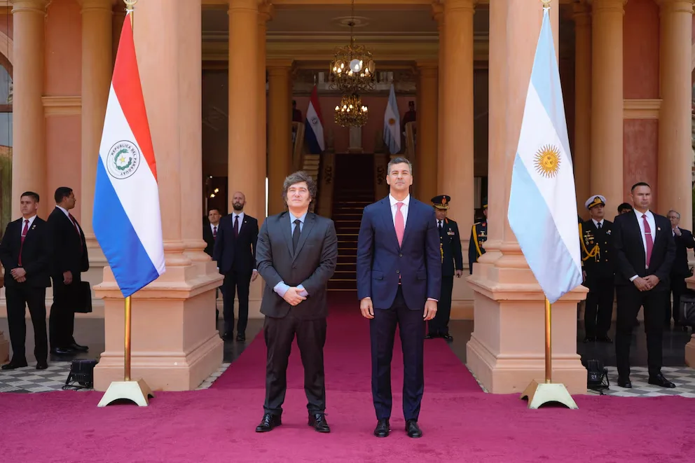 Con elogios a Peña, Milei destacó la “apertura comercial y la cooperación” regional en el Congreso de Paraguay