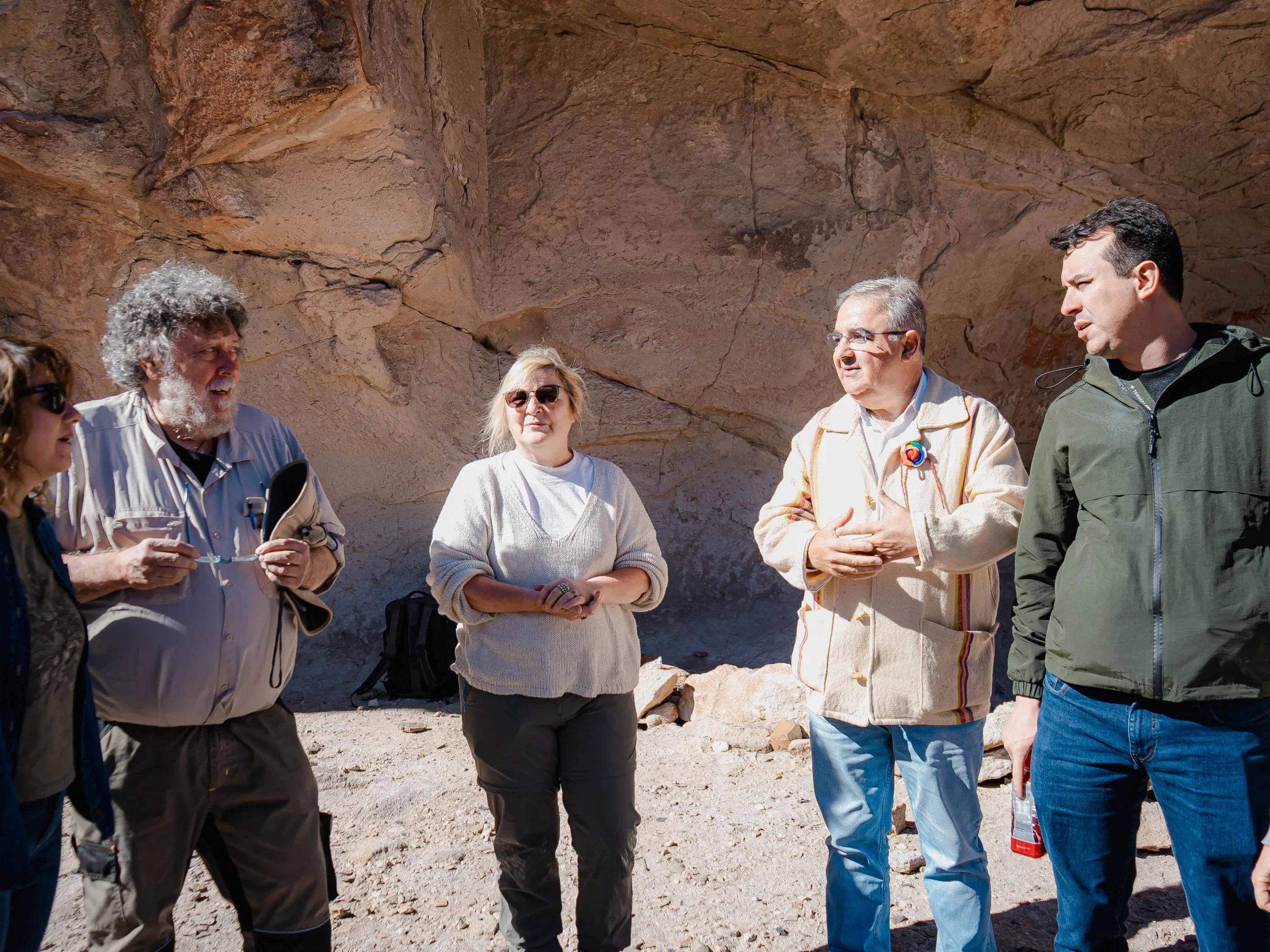 El gobernador Raúl Jalil recorrió la Cueva Cacao y ratificó el compromiso con la ciencia y el patrimonio de Catamarca