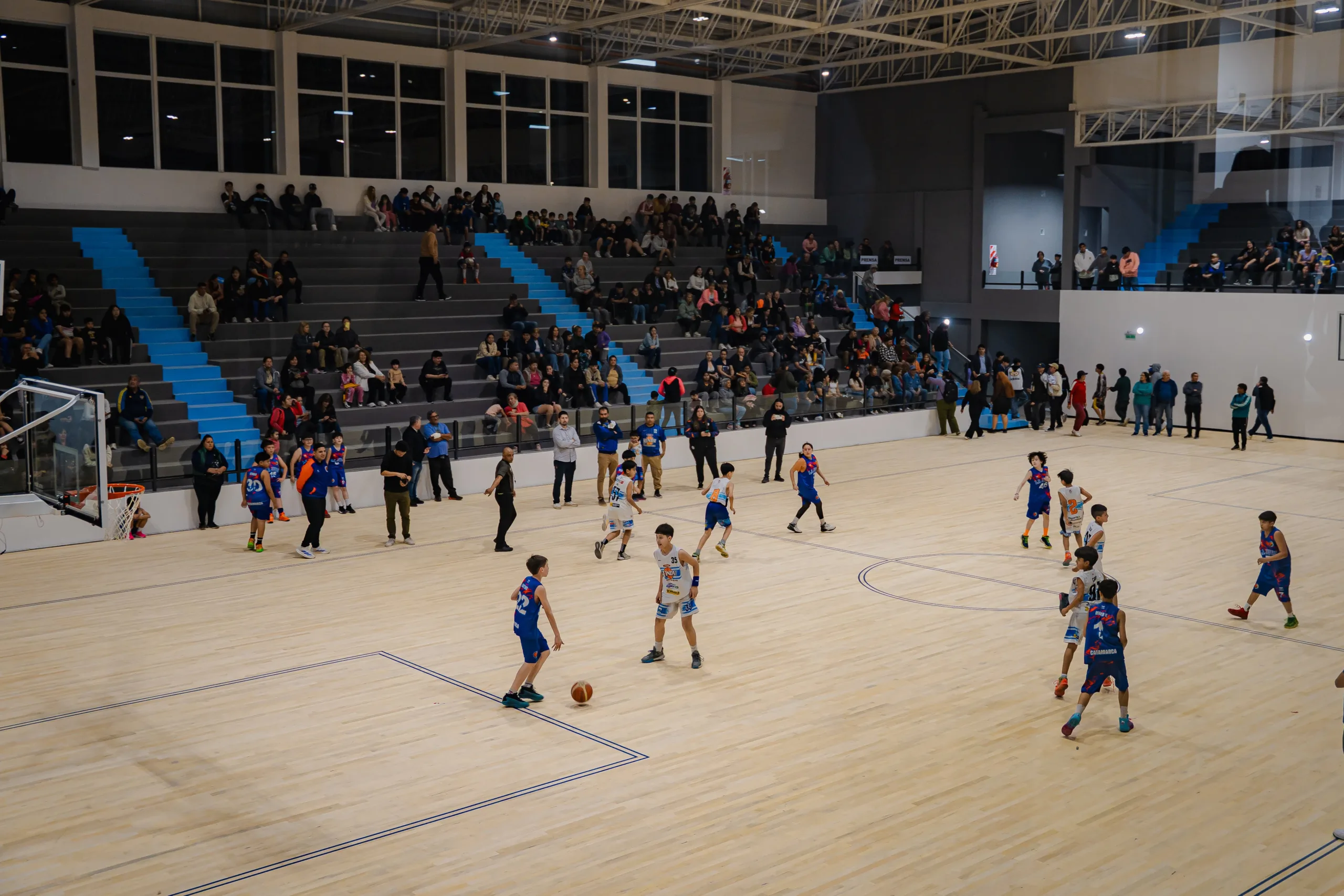Catamarca: quedó inaugurado el moderno Polideportivo de la Mil Viviendas