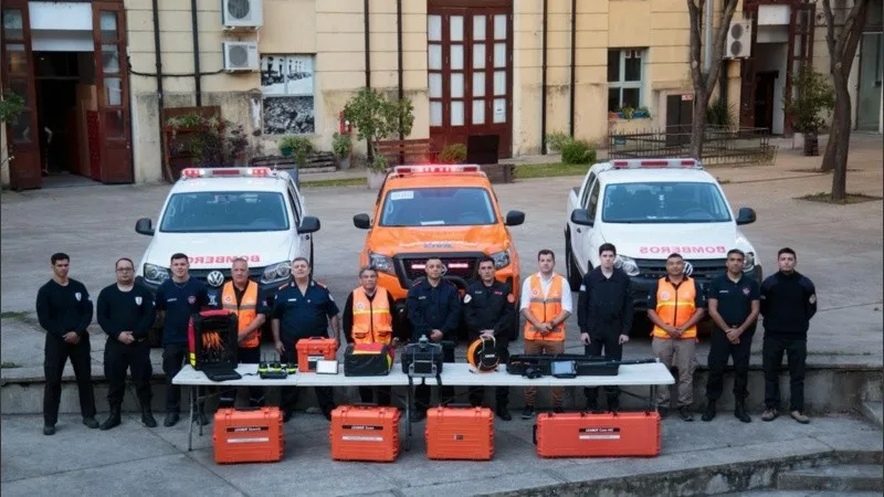Santa Fe envió un equipo especializado en rescate a Chubut para colaborar en la búsqueda de la pareja desaparecida