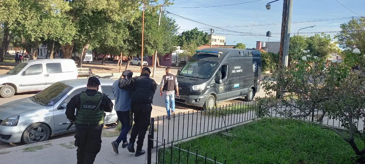 Cayó una red de trata frente a un colegio en Salta: hay cuatro detenidos y más de 20 denuncias