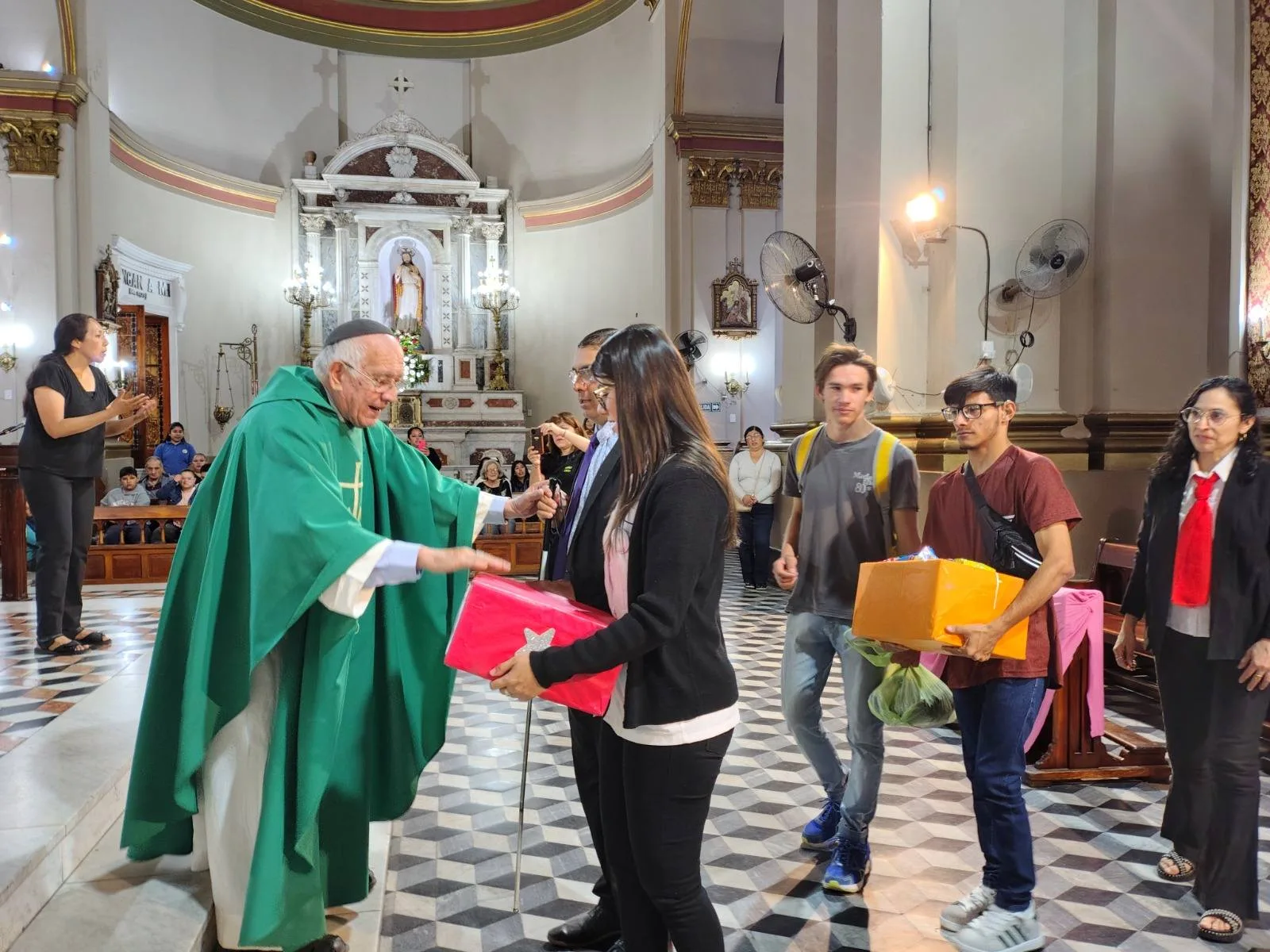 Catamarca: con lenguaje de señas, se celebró la Santa Misa de inicio a la Semana de la Educación Especial