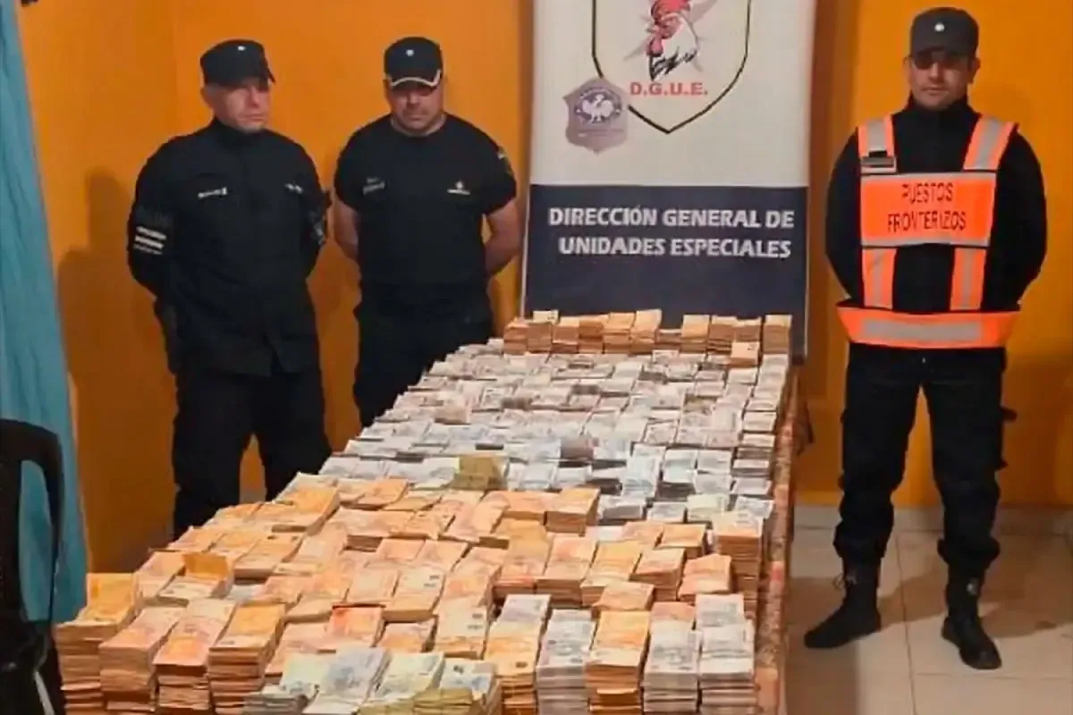 Lo detuvieron en un puesto de control por circular con 500 millones de pesos sin documentación respaldatoria