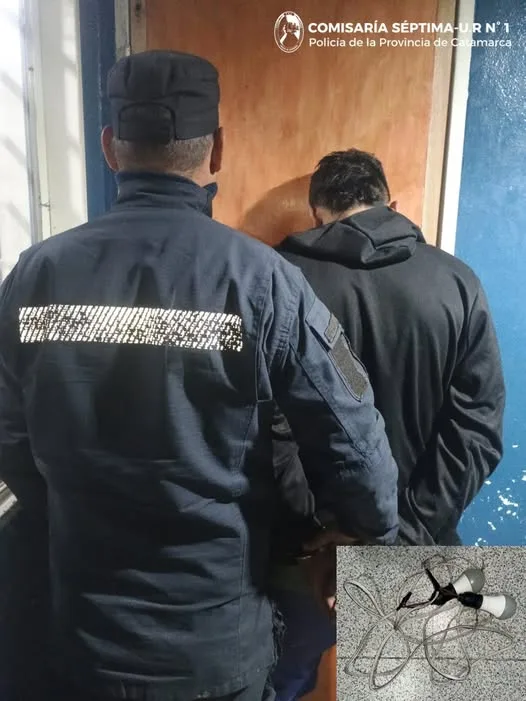 Catamarca: un joven fue detenido por robar y vandalizar en un local comercial