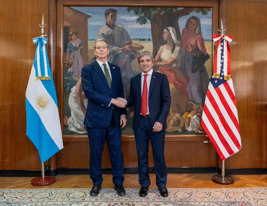 “Estados Unidos no está poniendo dinero en la Argentina”, dijo este jueves el secretario del Tesoro norteamericano, Scott Bessen