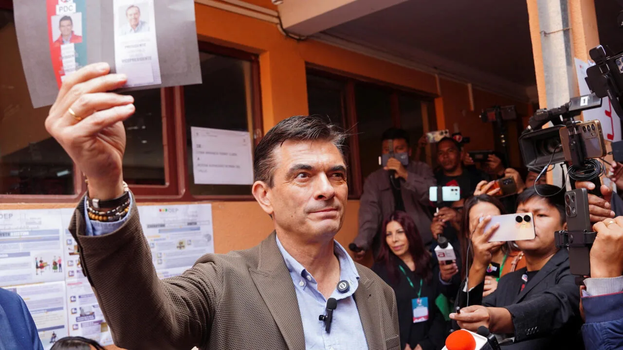Rodrigo Paz ganó el balotaje presidencial en Bolivia: giro a la derecha