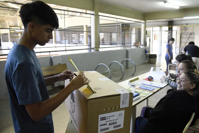 Elecciones del 26 de octubre: cuándo empieza la veda y qué está prohibido hacer