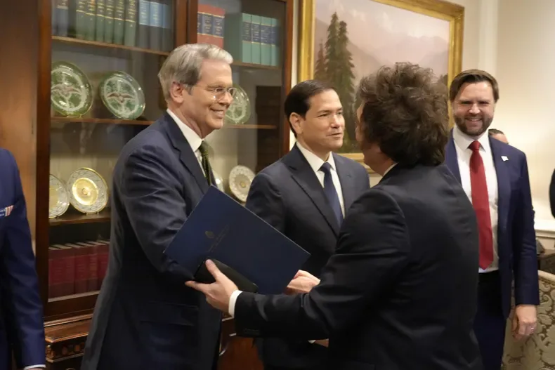 El Banco Central argentino formalizó el swap de US$20.000 millones con el Tesoro de los Estados Unidos