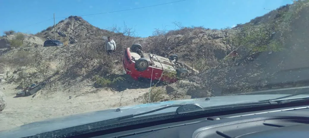 Catamarca: volcó un auto en Santa María