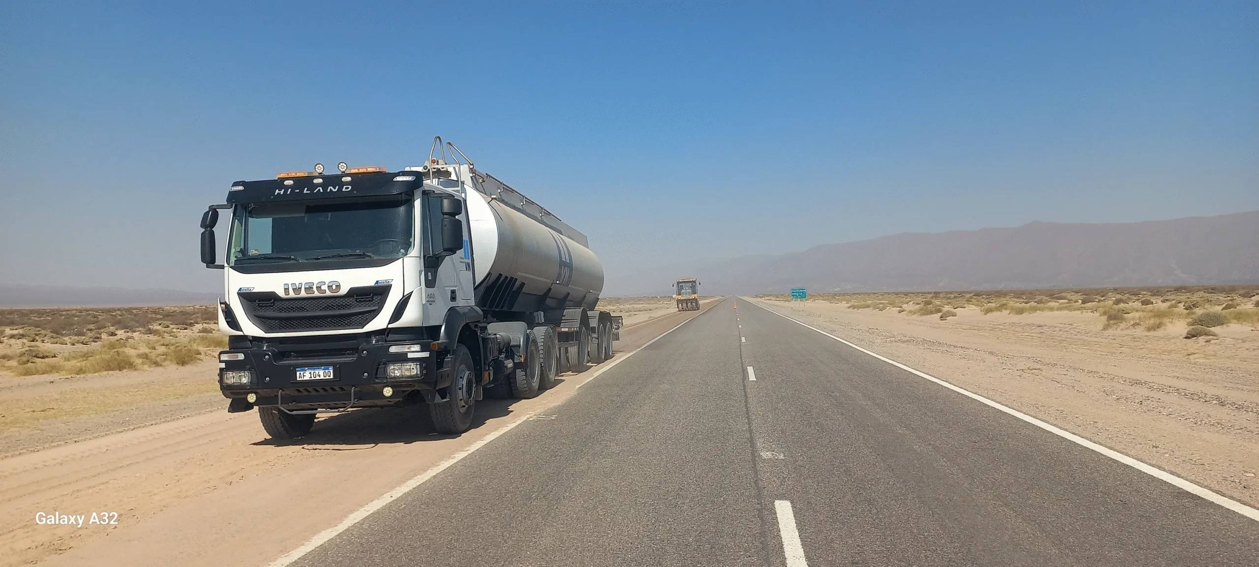Catamarca: Vialidad Nacional continúa reconstruyendo banquinas en RN 40, en Santa María