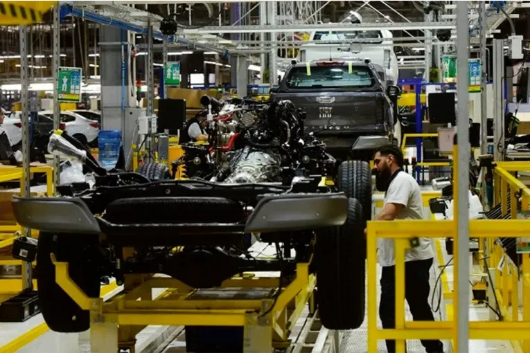 Cerraron más de 18 mil empresas desde noviembre de 2023: una pérdida promedio de 416 empleos por día