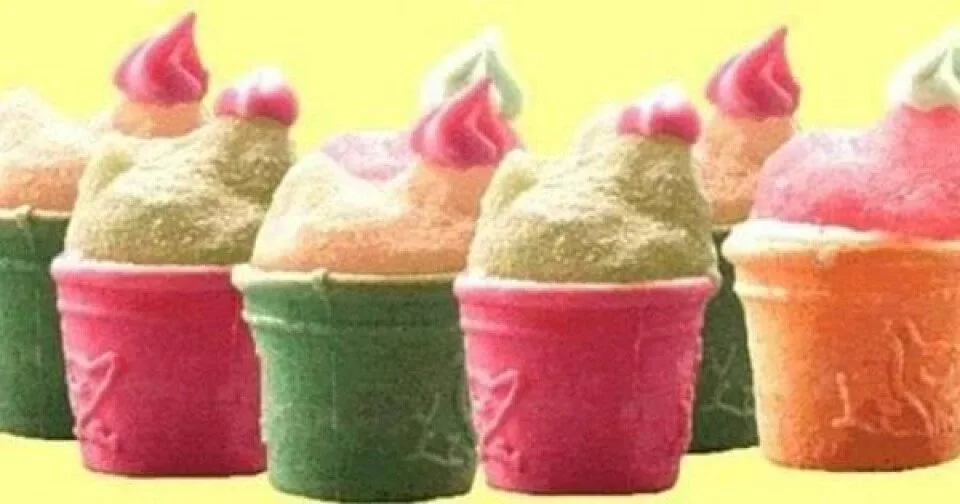 La Anmat prohibió dos aceites de oliva y la famosa golosina con forma de “gallinita”