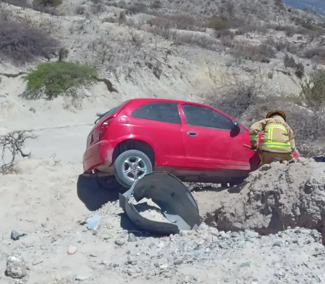 Desbarrancó otro vehículo en Catamarca este viernes