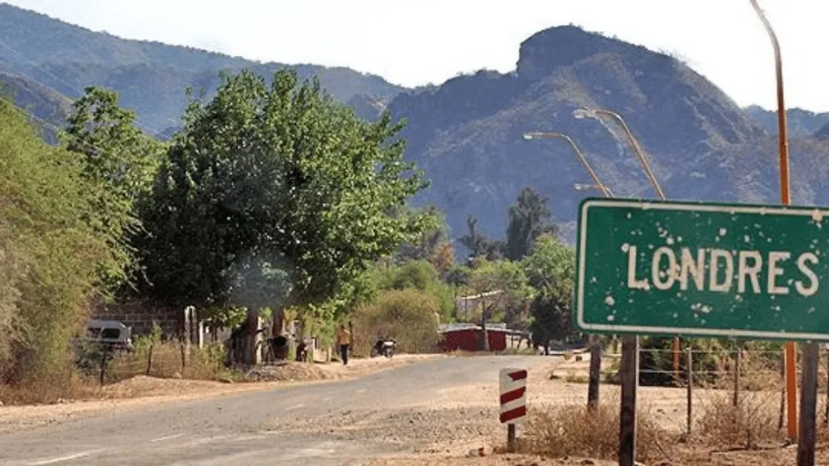 Catamarca: murió un joven motociclista que chocó en Londres