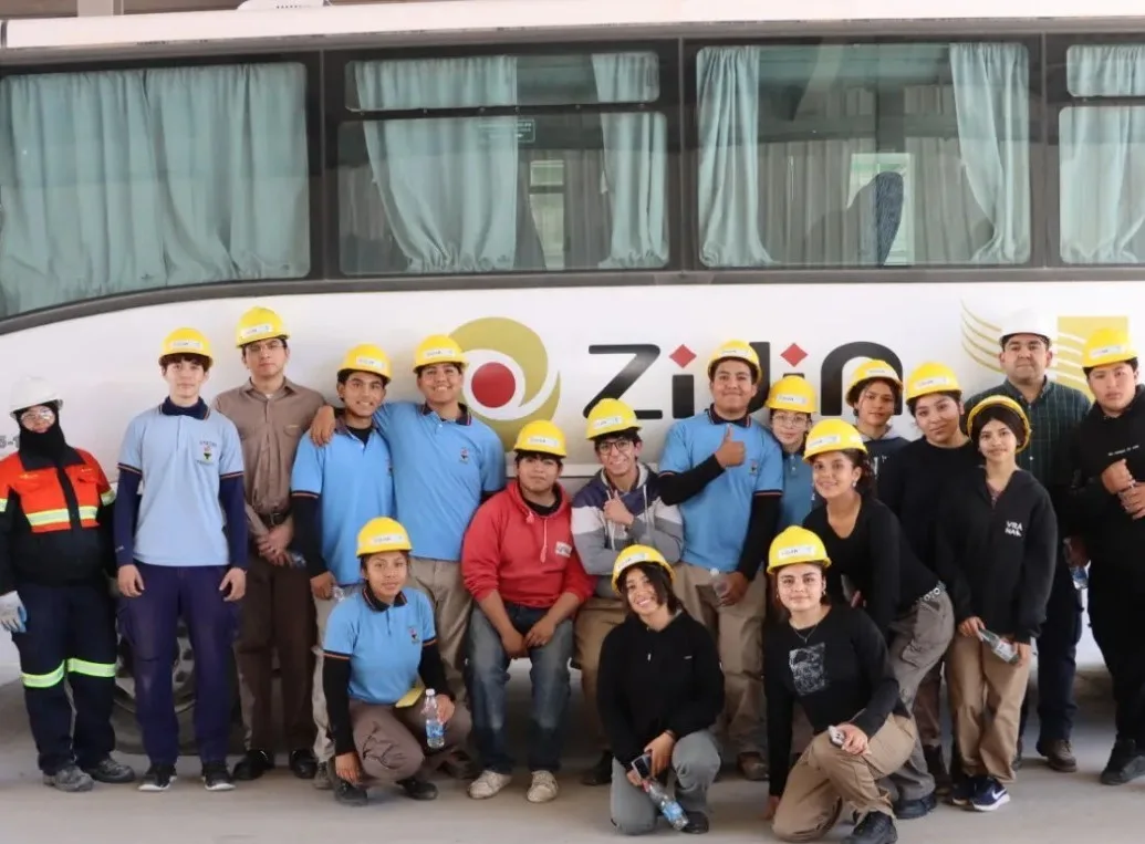 Catamarca: Zijin-Liex recibió a estudiantes de la EPET N° 3 de Tinogasta en su planta de procesos